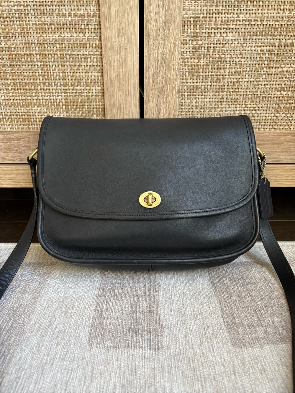 COACH Vintage City Black Leather Crossbody Shoulder Bag Handbag 9790 *READ*